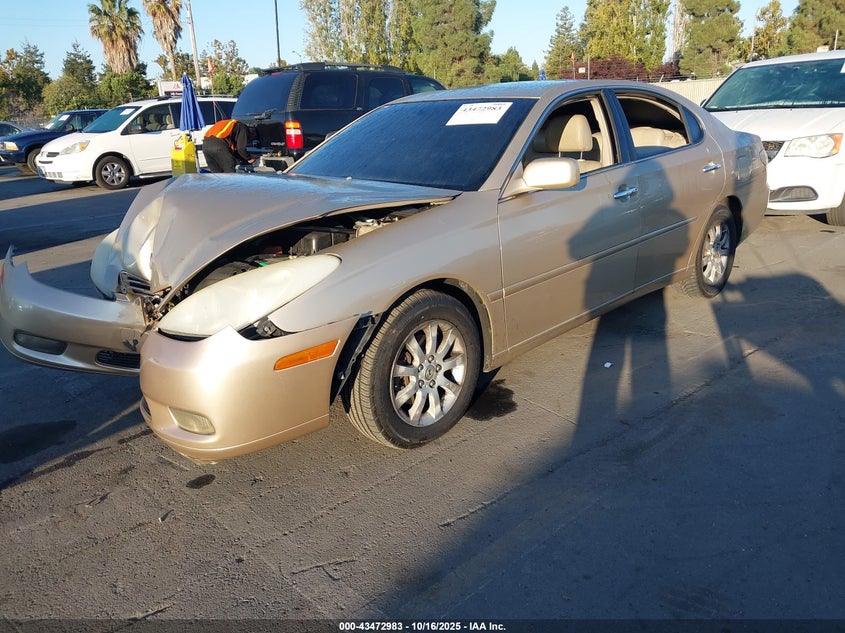JTHBF30G030131468 2003 LEXUS ES photo no. 2