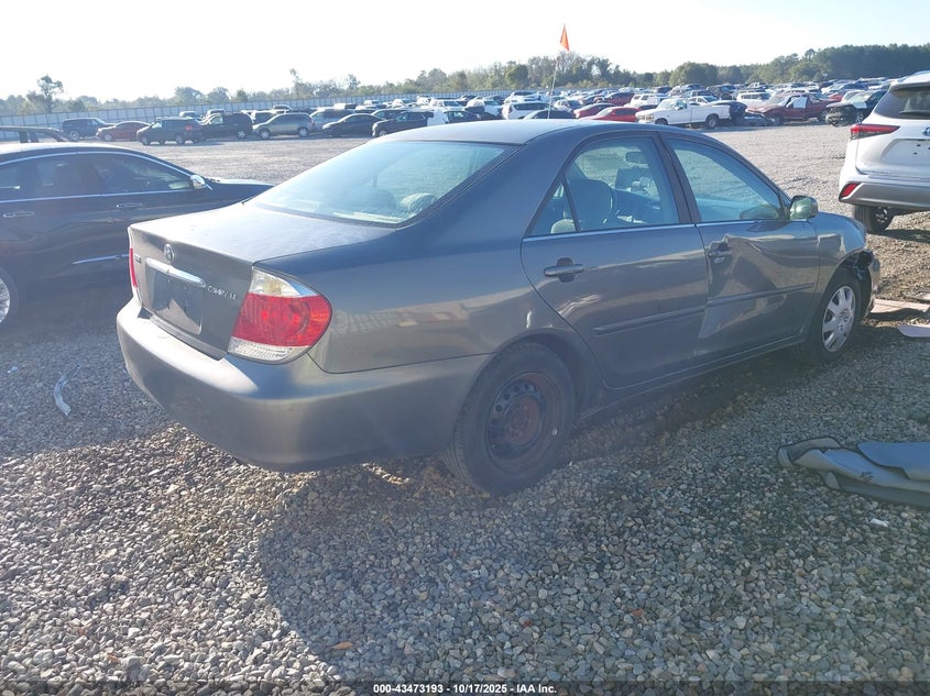 4T1BE32KX5U523368 2005 TOYOTA CAMRY photo no. 4