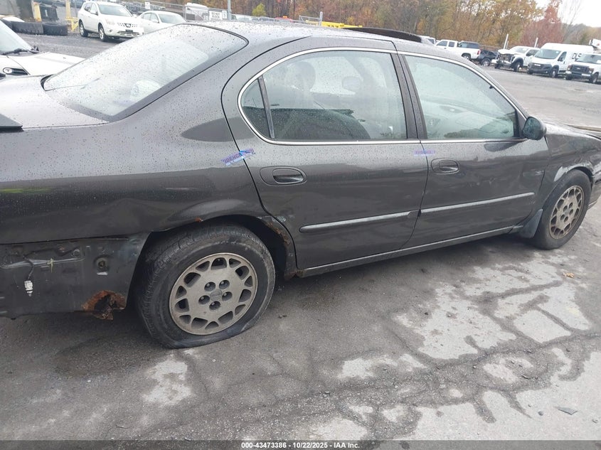 2000 Nissan Maxima Gle/Gxe/Se VIN: JN1CA31A9YT024457 Lot: 43473386