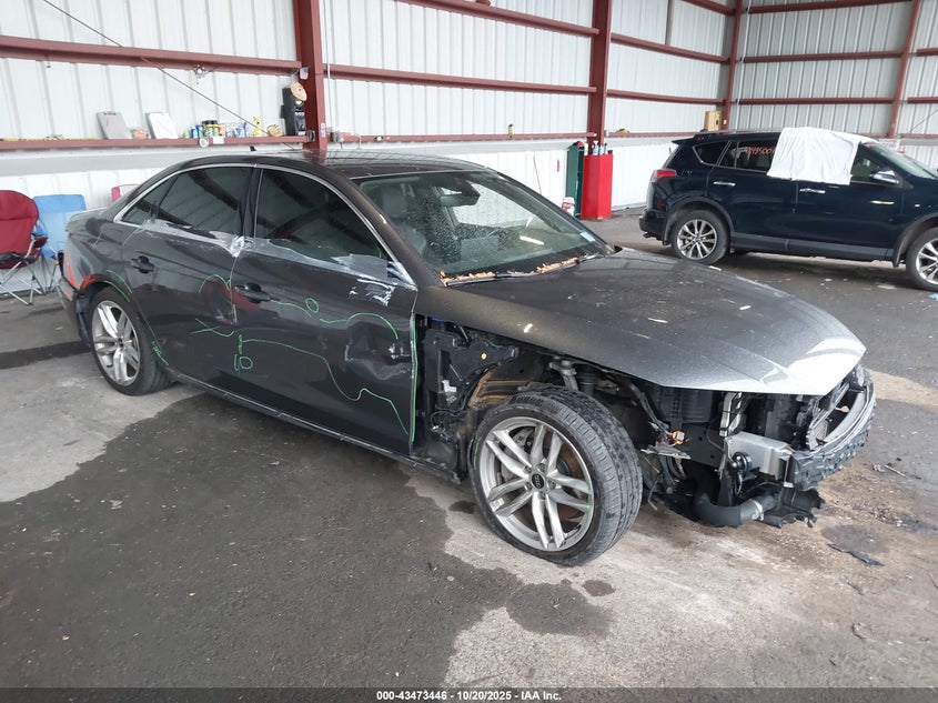 AUDI A4 PREMIUM PLUS 45 TFSI S LINE QUATTRO S TRONIC