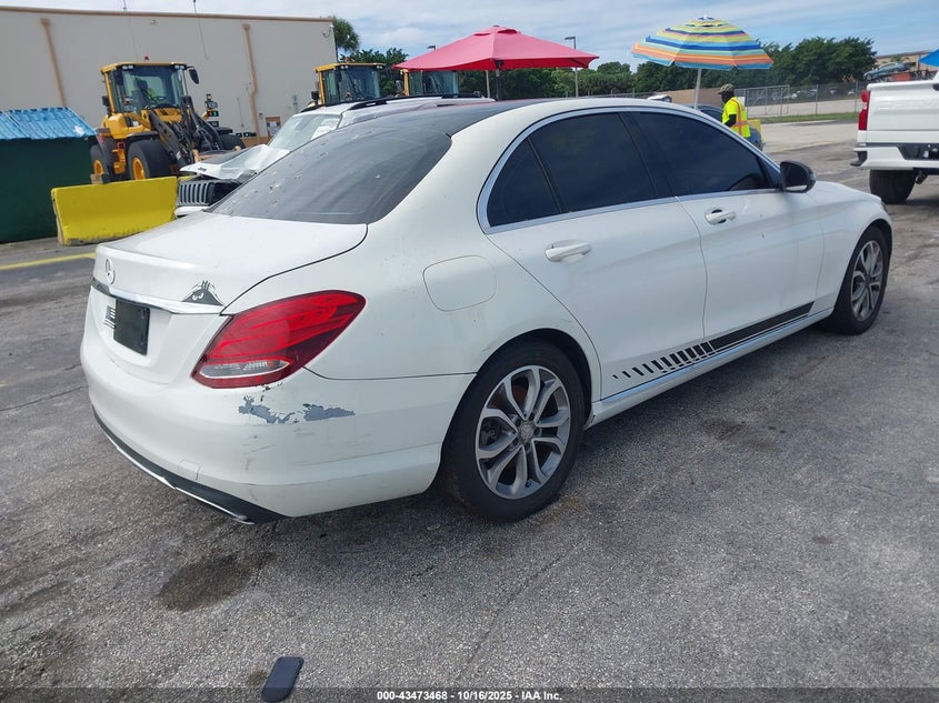 55SWF4JB4GU104923 2016 MERCEDES-BENZ C-KLASSE photo no. 4