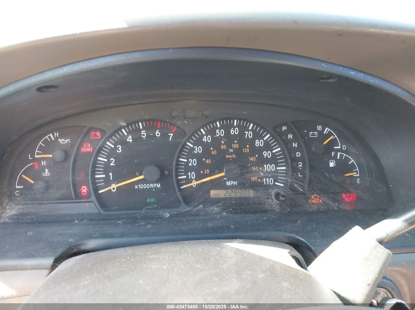 5TBBT4412YS096290 2000 TOYOTA TUNDRA photo no. 7