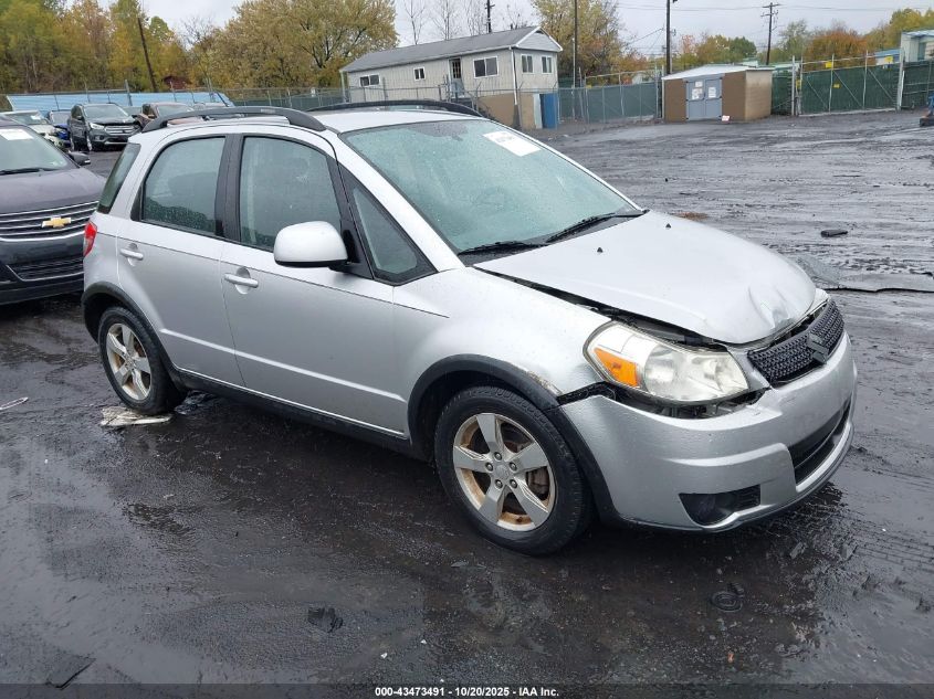 SUZUKI SX4 PREMIUM/TECH VALU PKG (NAV)