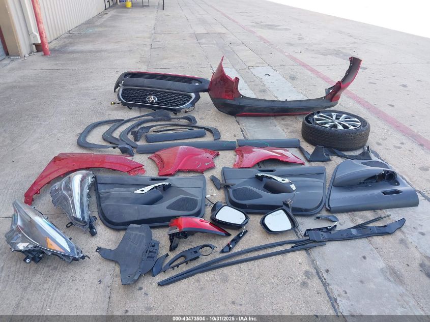 2025 Toyota Corolla Cross Xle VIN: 7MUDAAAG3SV142932 Lot: 43473504