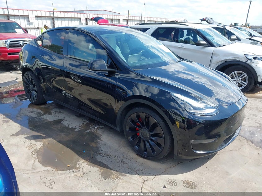 2022 TESLA MODEL Y PERFORMANCE DUAL MOTOR ALL-WHEEL DRIVE - 7SAYGDEF1NF456488