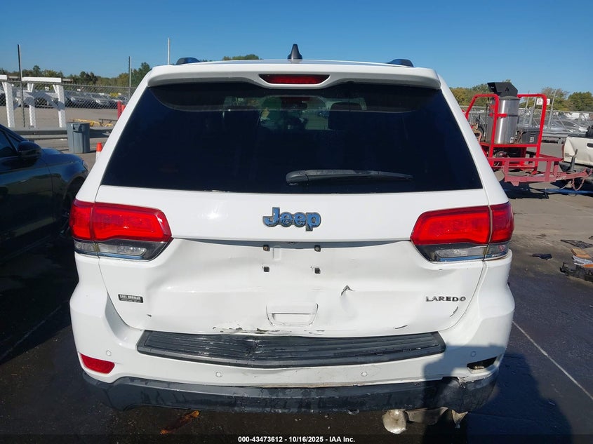 JEEP GRAND CHEROKEE - zdjęcie 16