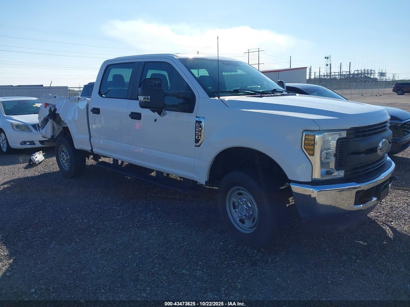 FORD F-250 XL