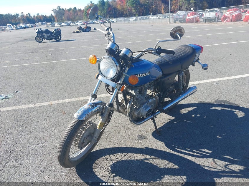 GS400X10698 1977 SUZUKI GS photo no. 2