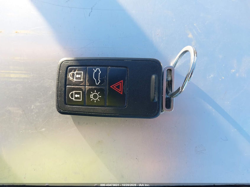 2008 Volvo Xc70 3.2 VIN: YV4BZ982X81008103 Lot: 43473831