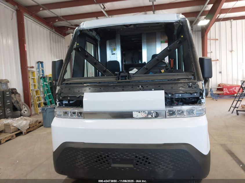 2024 Brightdrop Zevo 400 VIN: 2G5ZJ2TY3R9104123 Lot: 43473850