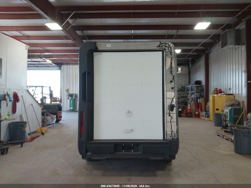 2024 Brightdrop Zevo 400 VIN: 2G5ZJ2TY3R9104123 Lot: 43473850