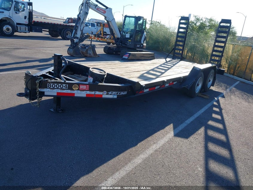 5FTCE2423S1020932 2025   photo no. 2