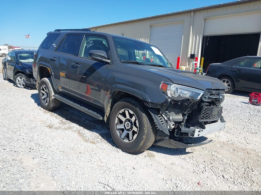 2024 TOYOTA 4RUNNER TRD OFF ROAD - JTEPU5JR3R6285652