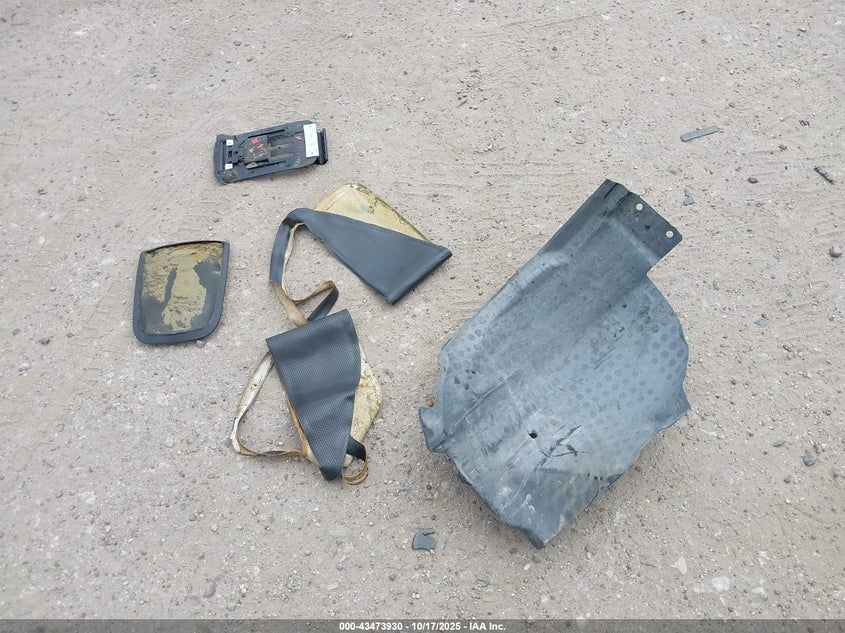 2007 Ford Mustang Gt Deluxe/Gt Premium VIN: 1ZVFT82H775208115 Lot: 43473930