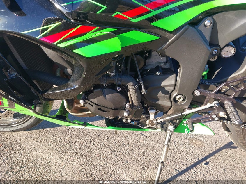 JKBZXJK16RA000547 2024 KAWASAKI ZX photo no. 9