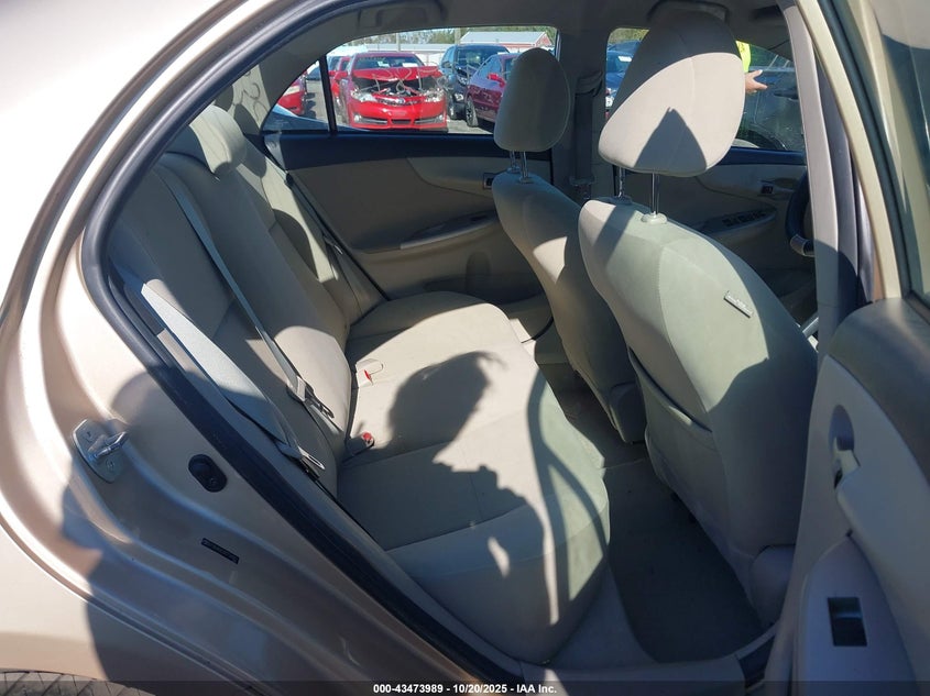2T1BU4EE5BC734862 2011 TOYOTA COROLLA photo no. 8