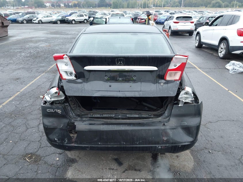 2HGES16582H589355 2002 HONDA CIVIC photo no. 6