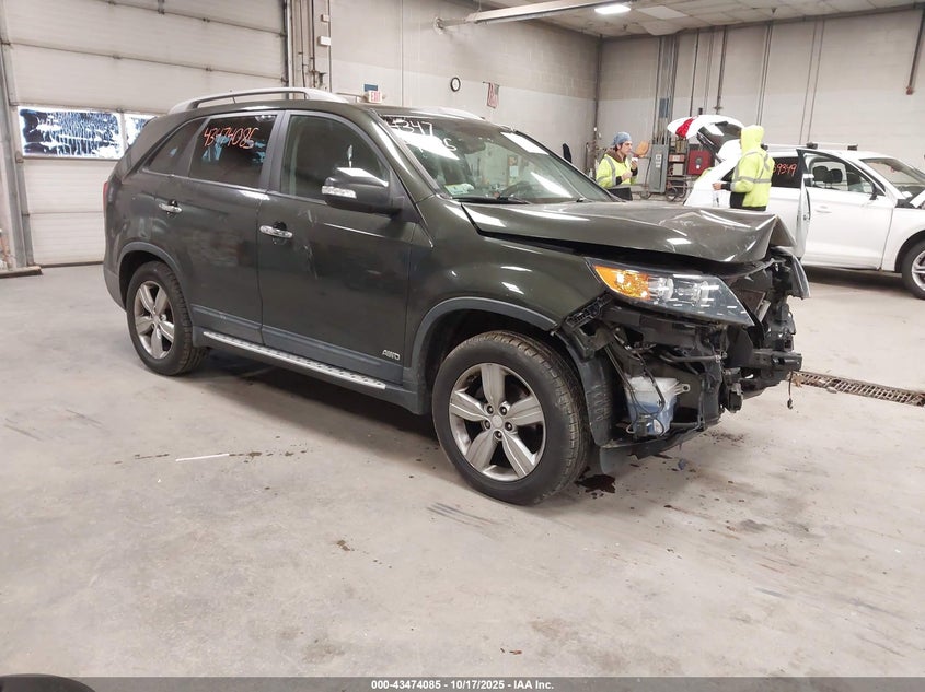 2013 KIA SORENTO EX V6 - 5XYKUDA20DG329639