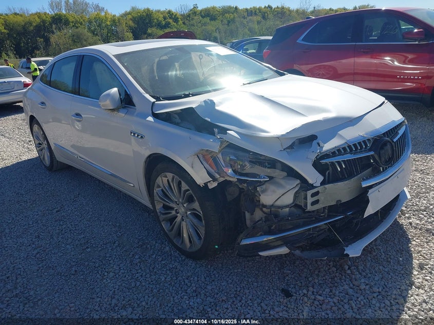 BUICK LACROSSE ESSENCE