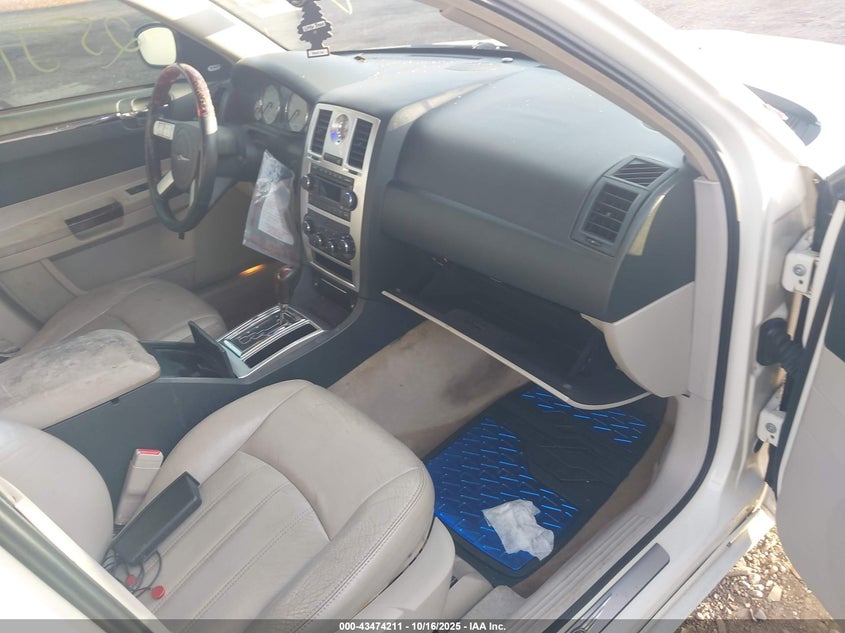 2C3KA63HX6H112968 2006 CHRYSLER 300C photo no. 5