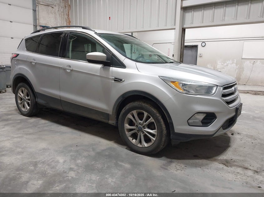 2018 FORD ESCAPE SE - 1FMCU9GD3JUB15096