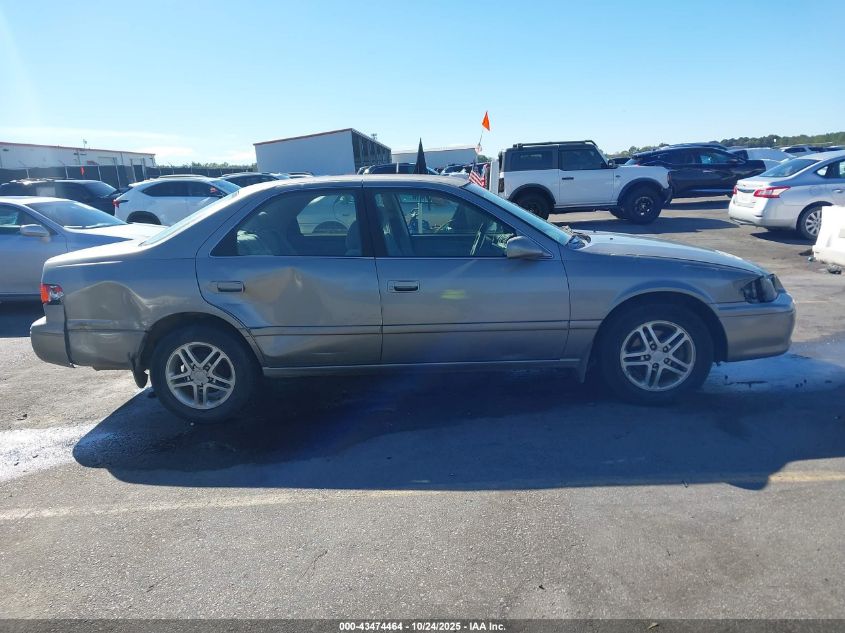 2001 Toyota Camry Le VIN: JT2BG22K210550115 Lot: 43474464
