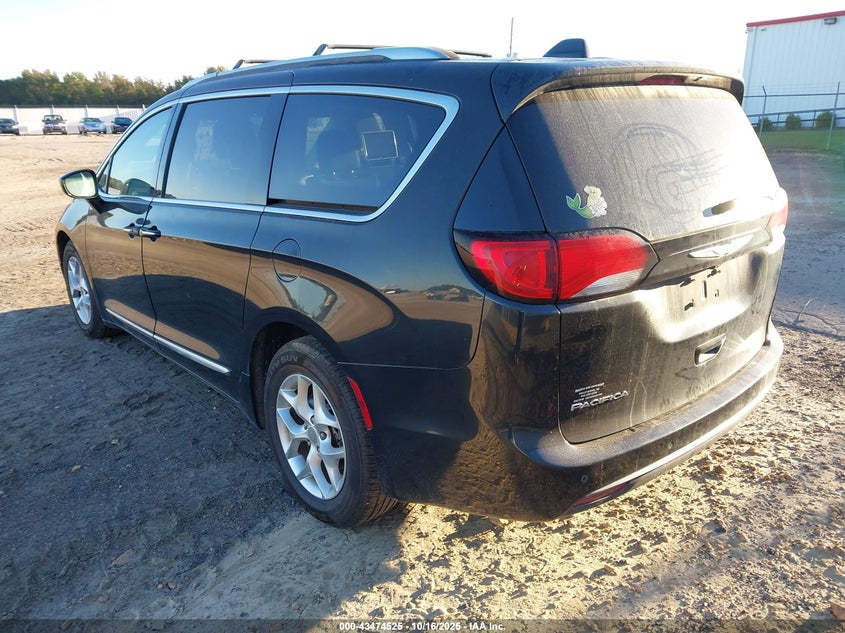 2017 Chrysler Pacifica Touring-L Plus black van flexible 2C4RC1EGXHR769620 photo #4