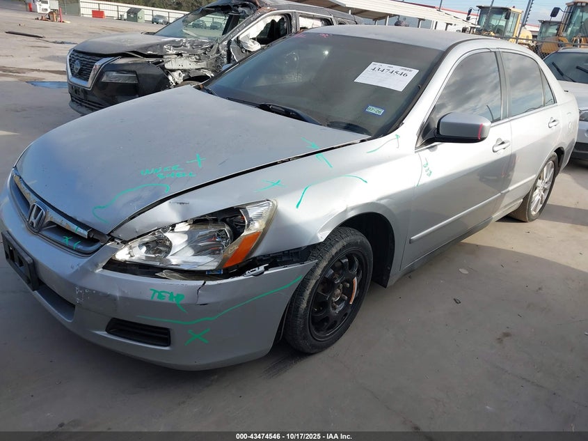 1HGCM66477A012196 2007 HONDA ACCORD photo no. 2