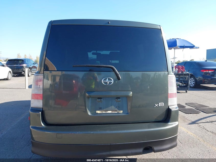 2004 Scion Xb VIN: JTLKT324X40156784 Lot: 43474571