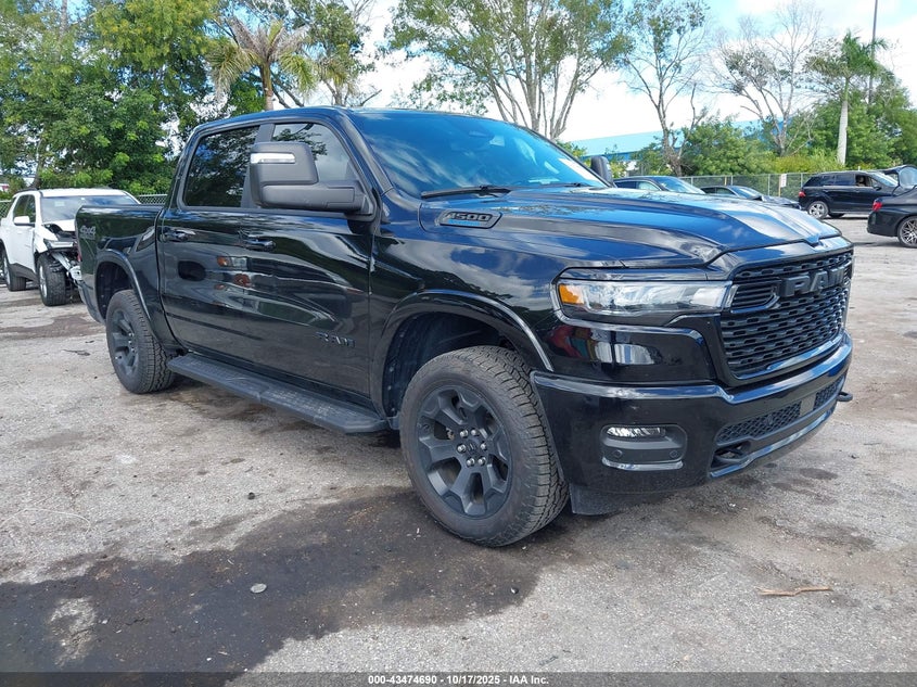 RAM 1500 BIG HORN 4X4 5 7 BOX