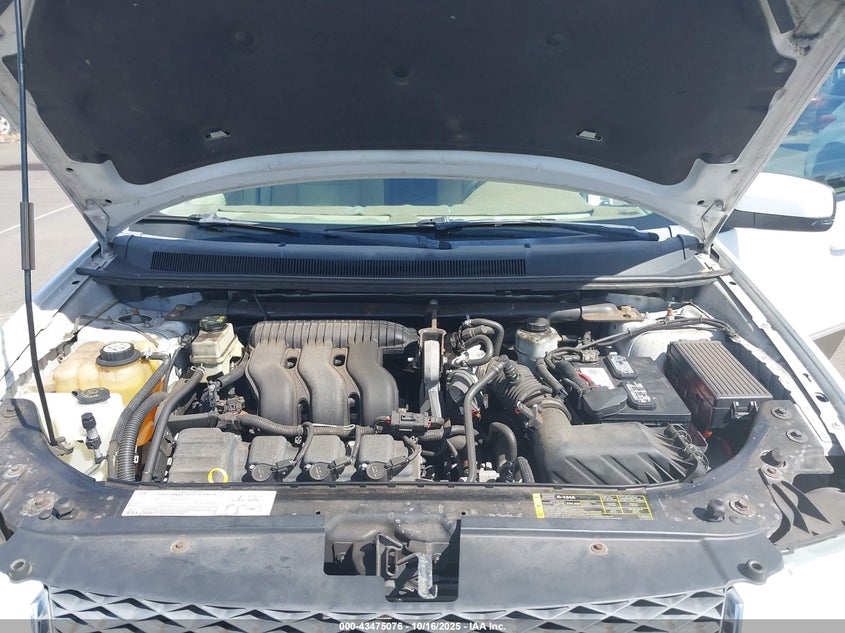 1FMDK05115GA07207 2005 FORD FREESTYLE photo no. 10