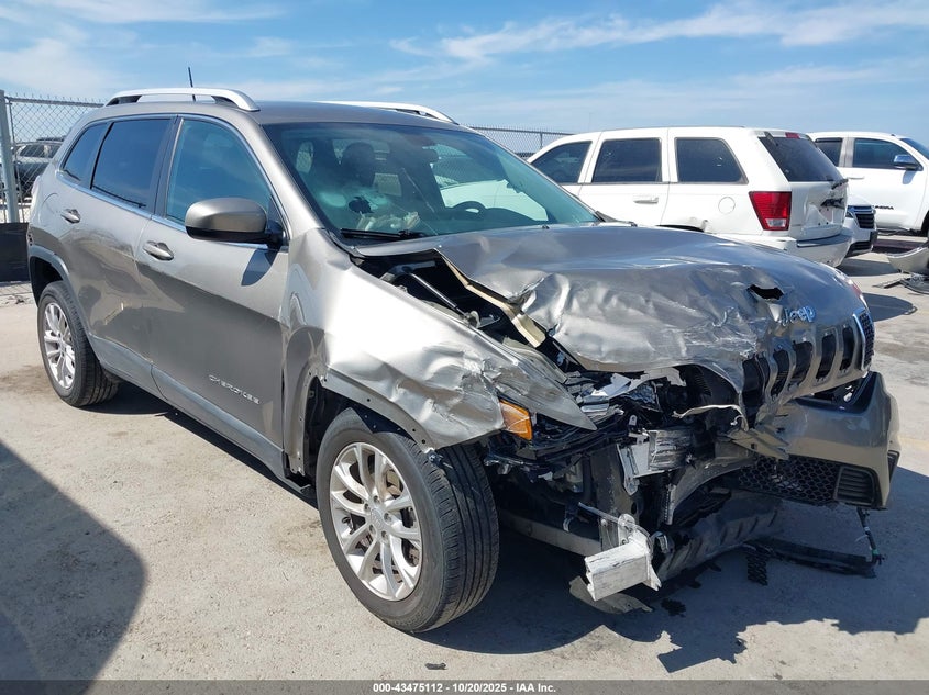 JEEP CHEROKEE LATITUDE FWD