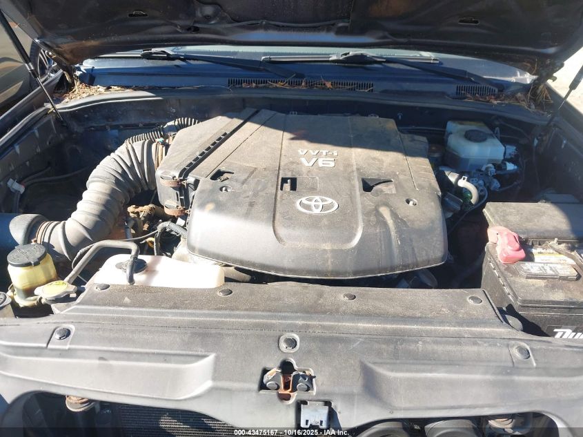 2004 Toyota 4Runner Sr5 Sport V6 VIN: JTEBU14R340042725 Lot: 43475167