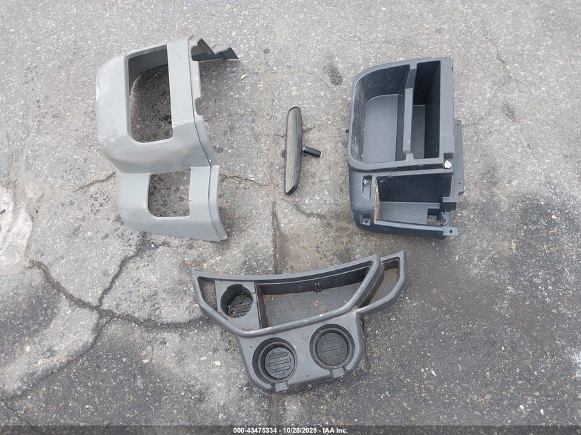 2010 Ford E-150 Commercial/Recreational VIN: 1FTNE1EL5ADA16821 Lot: 43475334