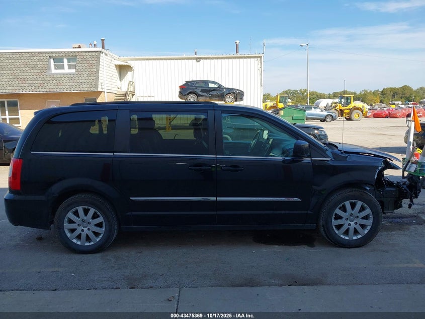 2015 Chrysler Town & Country Touring VIN: 2C4RC1BG6FR553104 Lot: 43475369