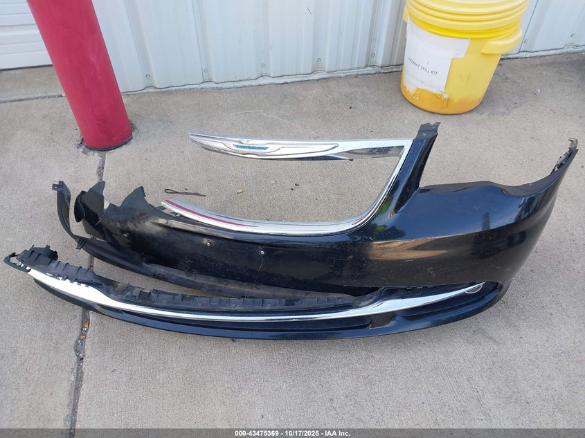 2015 Chrysler Town & Country Touring VIN: 2C4RC1BG6FR553104 Lot: 43475369