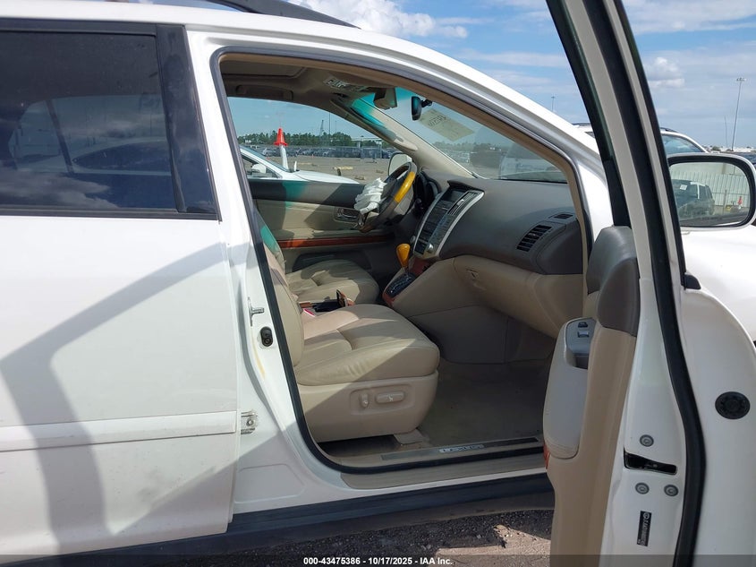 JTJGA31U840037458 2004 LEXUS RX photo no. 5