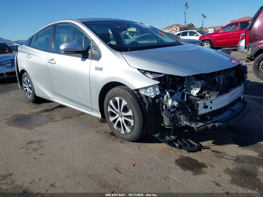 TOYOTA PRIUS PRIME XLE