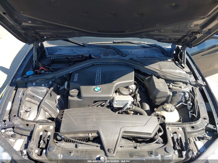 2016 BMW 320I WBA8E1G55GNU11318