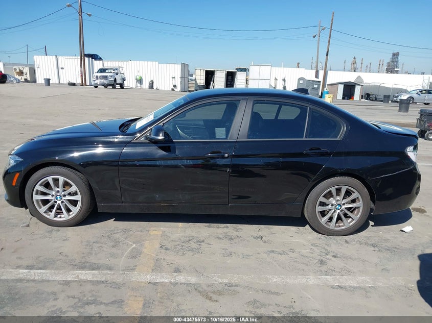 2016 BMW 320I WBA8E1G55GNU11318