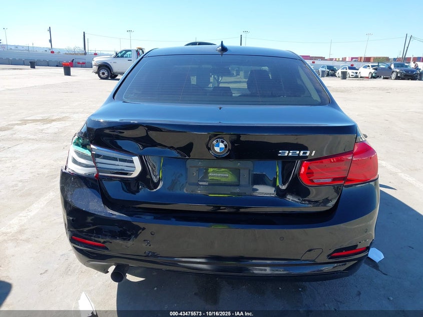 2016 BMW 320I WBA8E1G55GNU11318