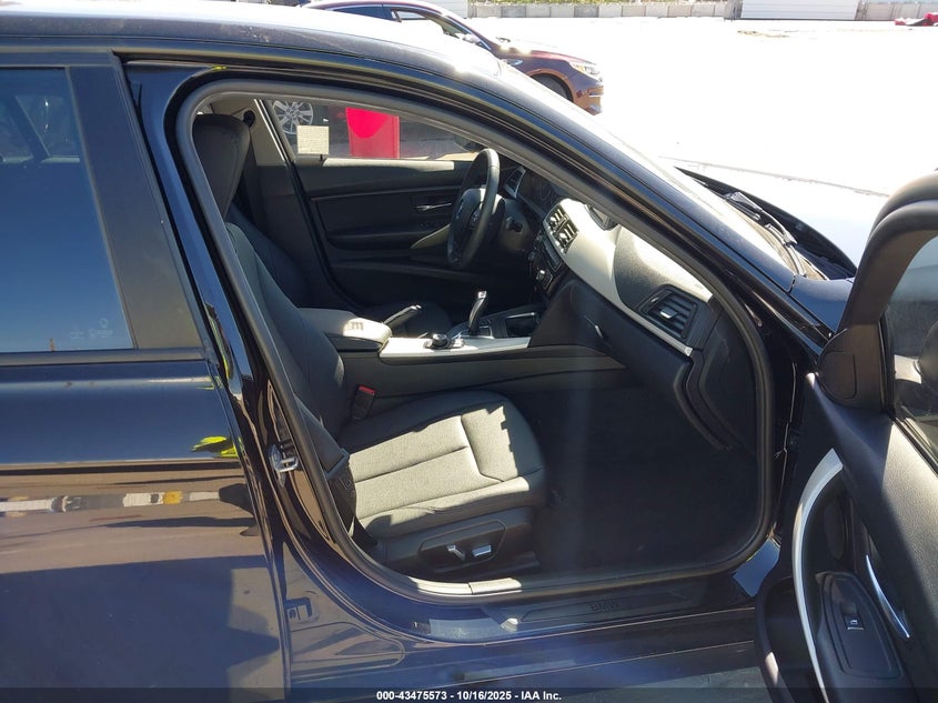 2016 BMW 320I WBA8E1G55GNU11318