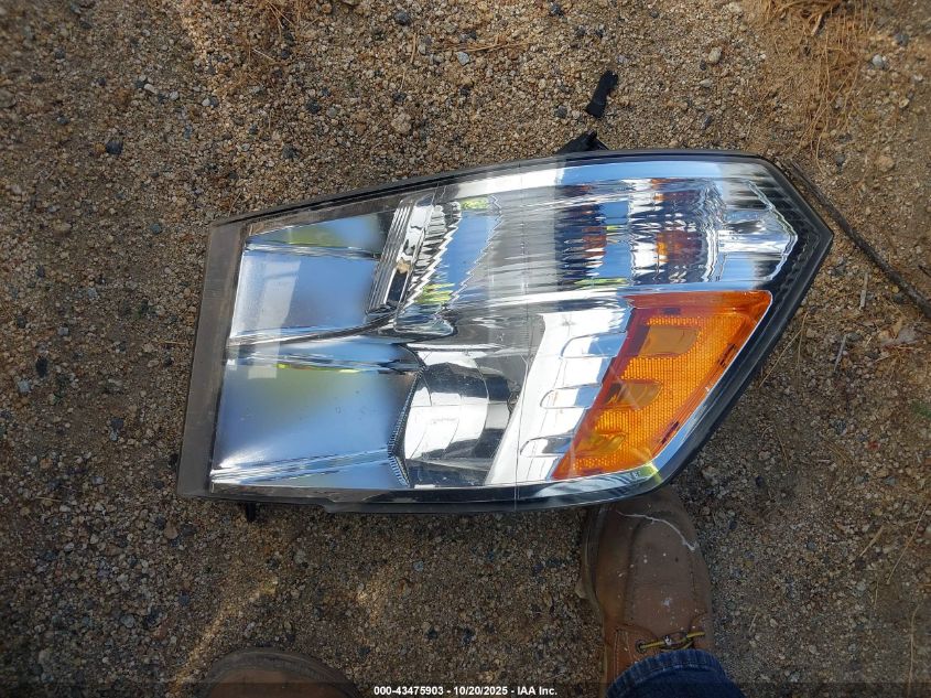 2017 Ram 3500 Tradesman 4X4 8' Box VIN: 3C63RRGL6HG757653 Lot: 43475903