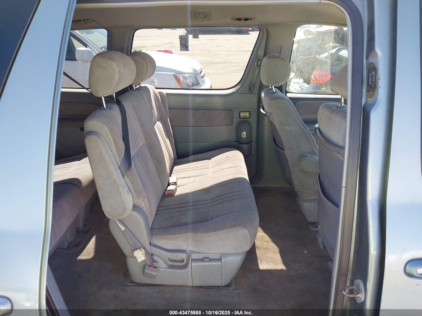 1998 Toyota Sienna Le VIN: 4T3ZF13C9WU021130 Lot: 43475988