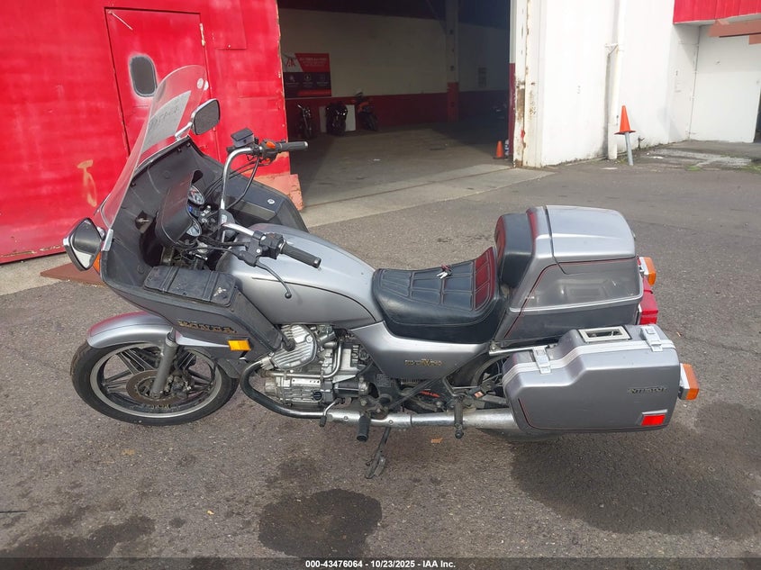 1982 Honda Gl500 I VIN: JH2PC0217CM108454 Lot: 43476064