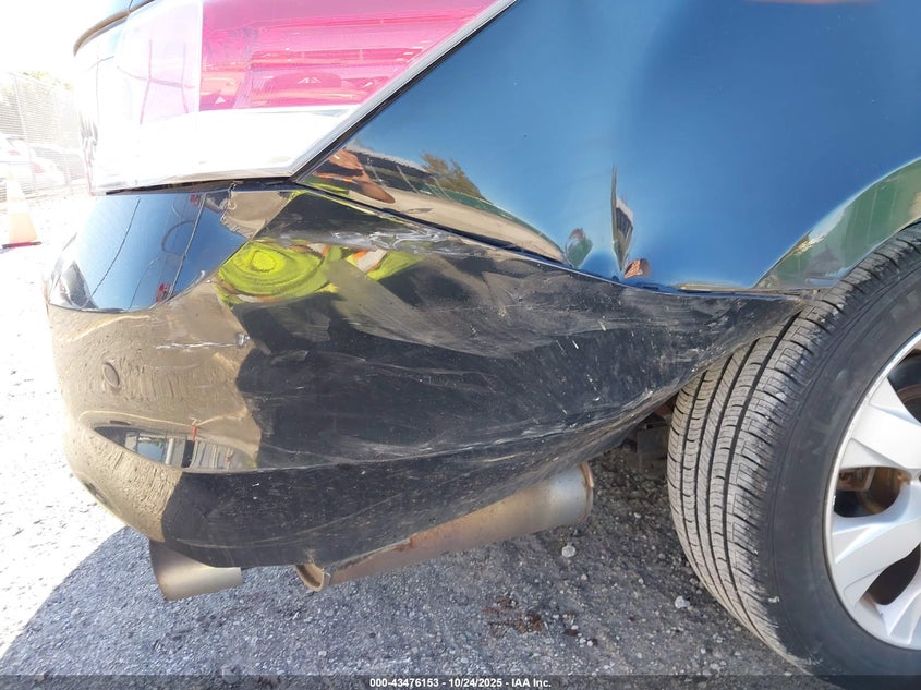 1HGCP26859A010128 2009 HONDA ACCORD photo no. 13