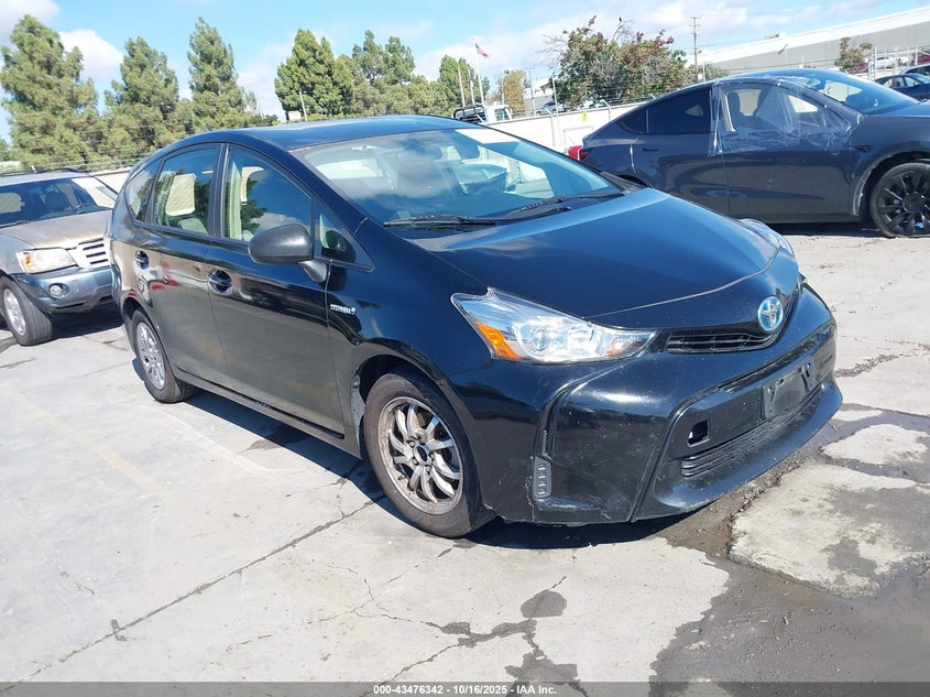 TOYOTA PRIUS V TWO