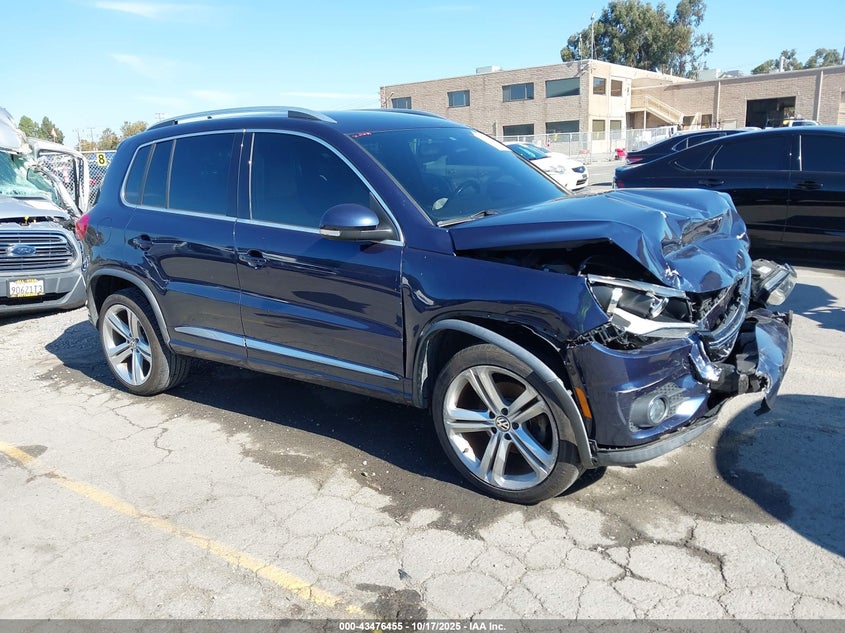 VOLKSWAGEN TIGUAN R-LINE