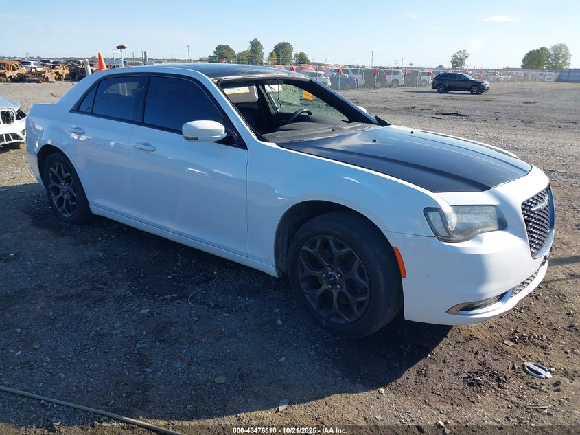 CHRYSLER 300S AWD