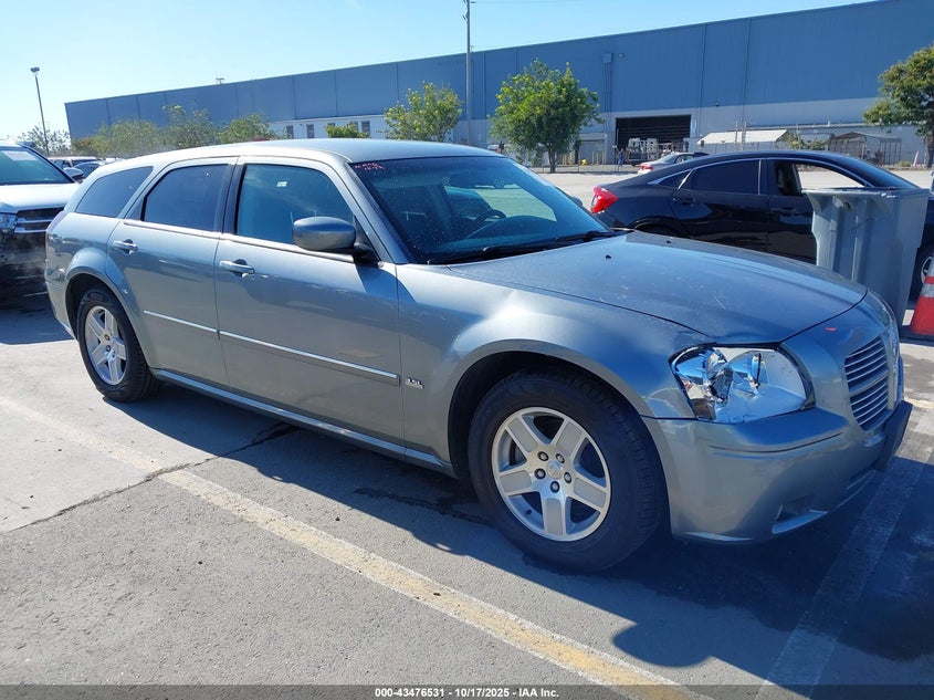 2D4FV47V36H402669 DODGE MAGNUM Photo 1